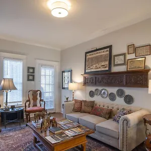 Classic Gardens Flat Apartment Memphis